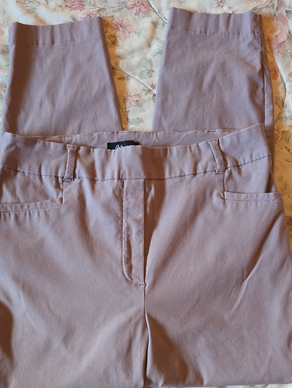 Reitmans Taupe Dress Office Pull On Pants – Size 14 – Classic Career Style
